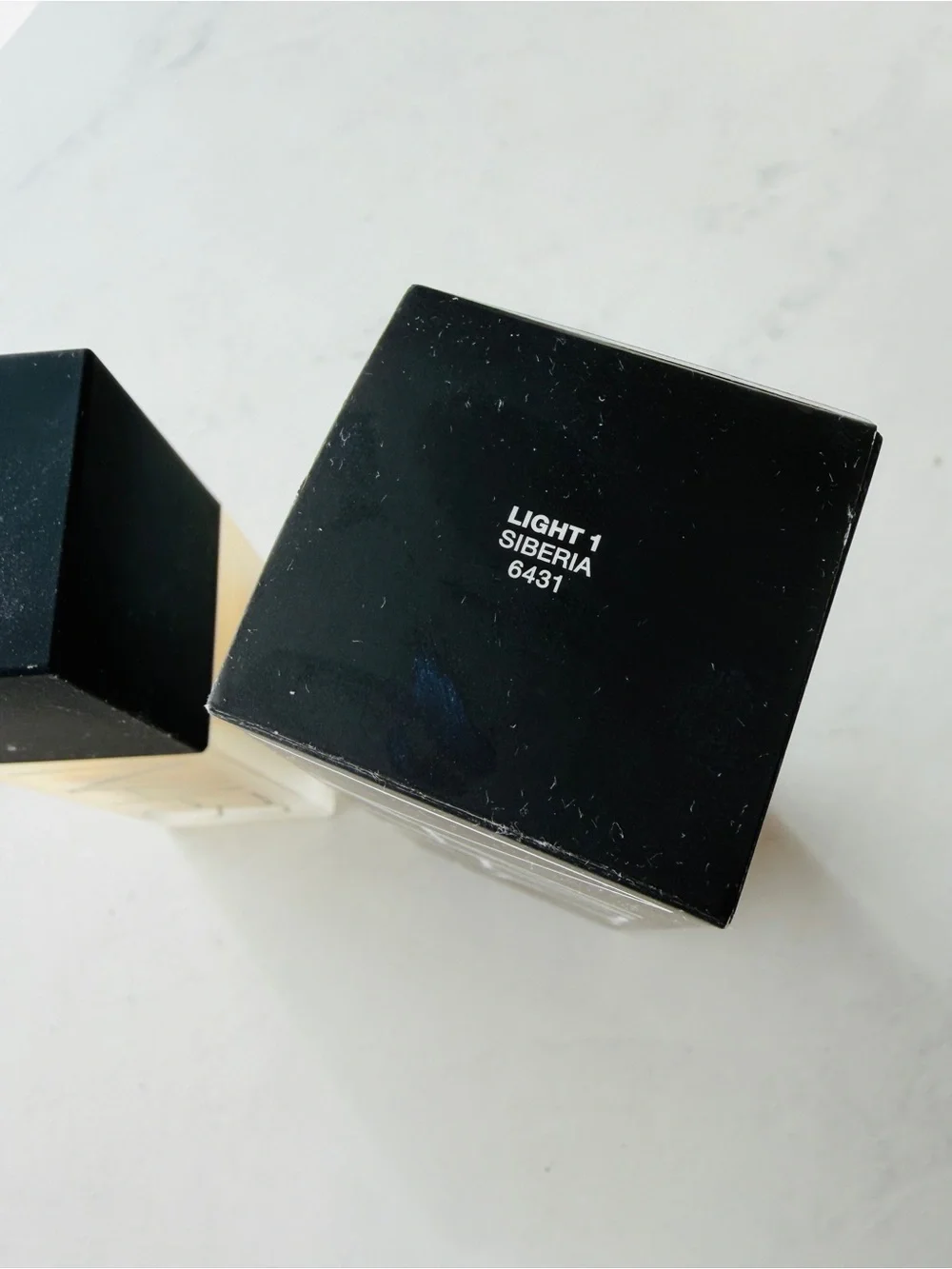 New with Box NARS All Day Luminous Weightless Foundation - Light 1 Siberia #6431